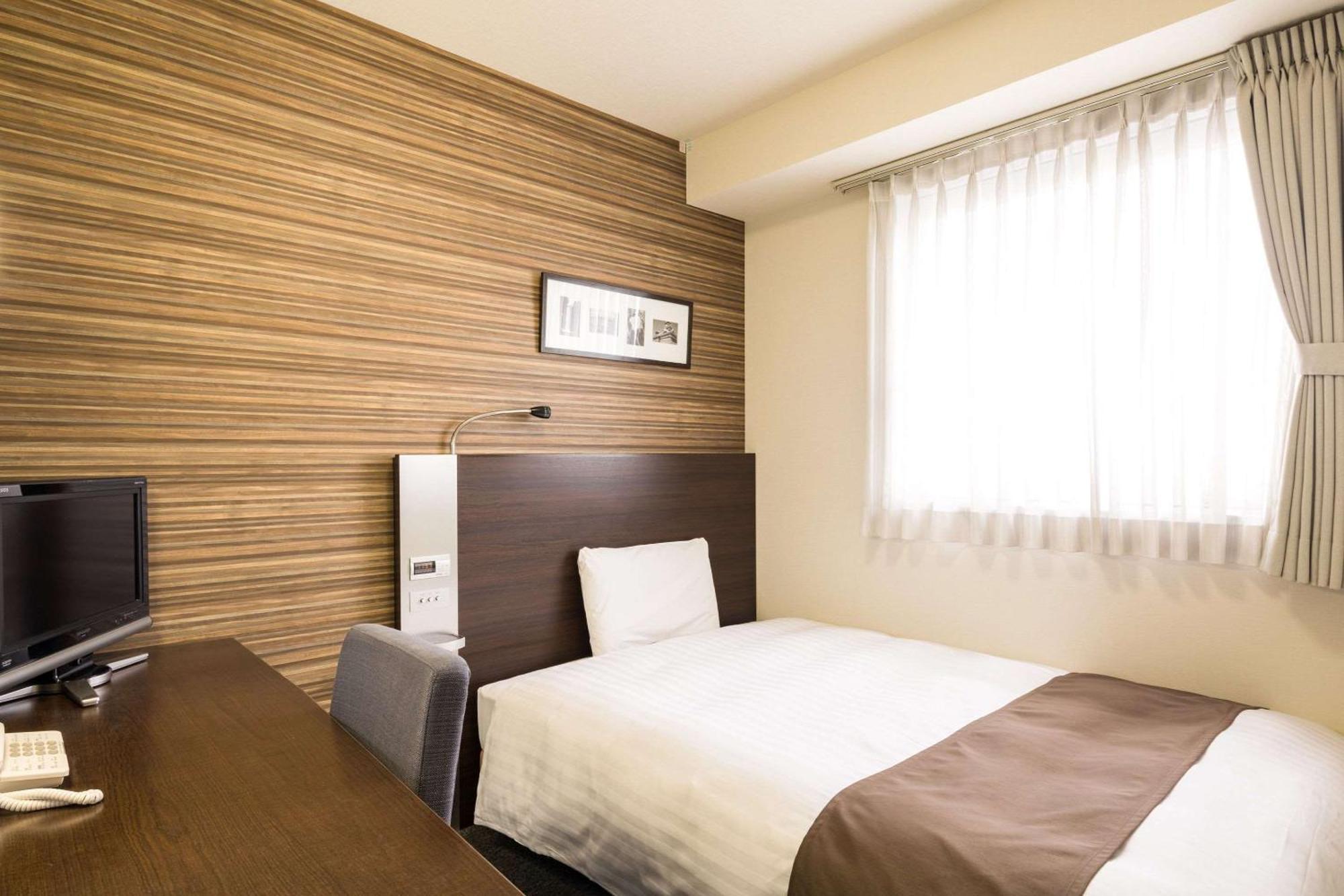 Comfort Hotel Kumamoto Shinshigai Esterno foto